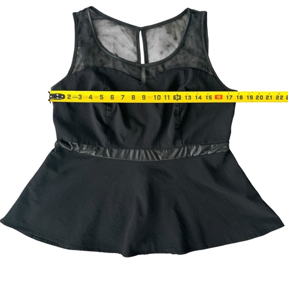 Torrid Peplum Top Womens 1X Black Mesh Polka Dot Sweetheart Gothic Retro Plus - Picture 5 of 10